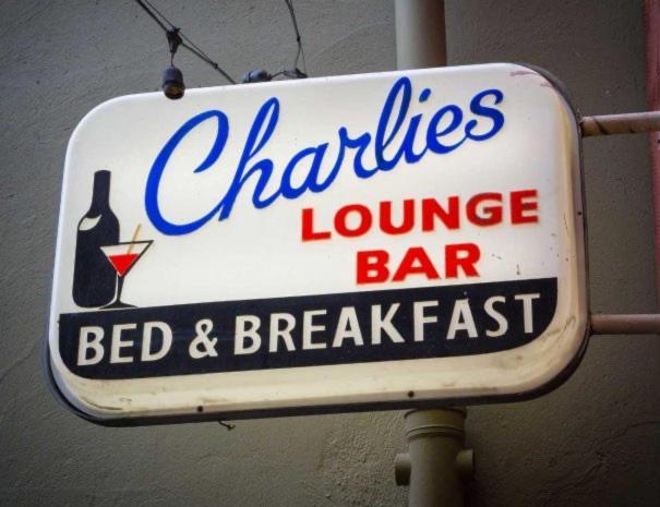 Bed and Breakfast Charlie Foleys Killarney Exterior foto